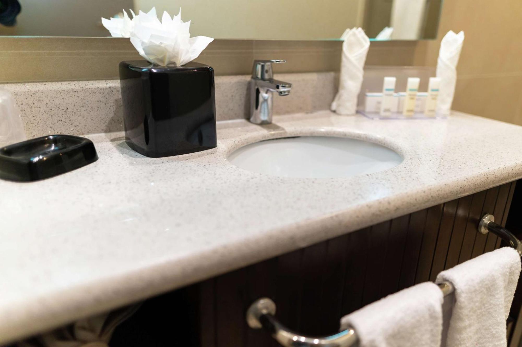 Hampton By Hilton Panama Hotel Ngoại thất bức ảnh