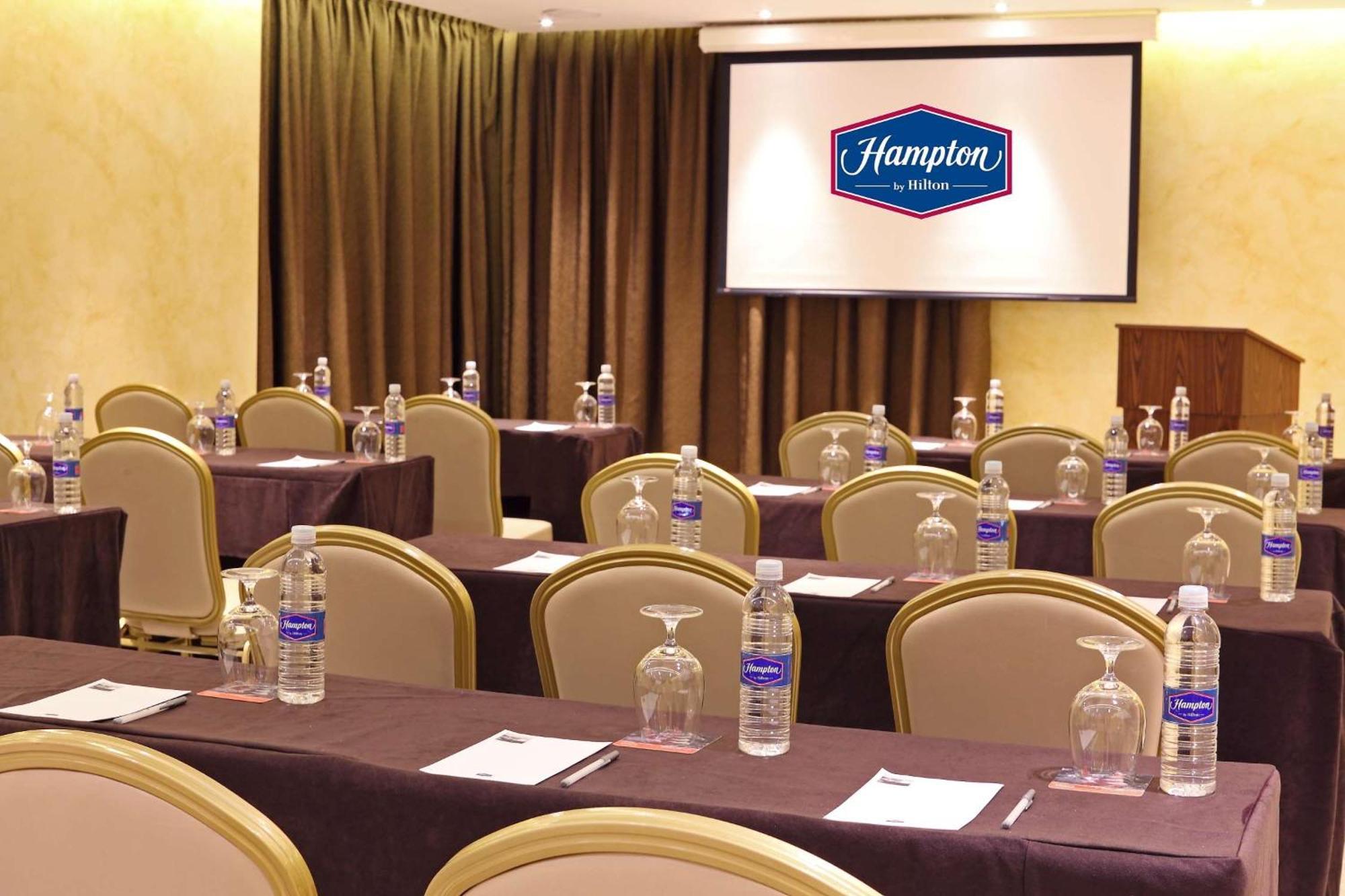 Hampton By Hilton Panama Hotel Ngoại thất bức ảnh